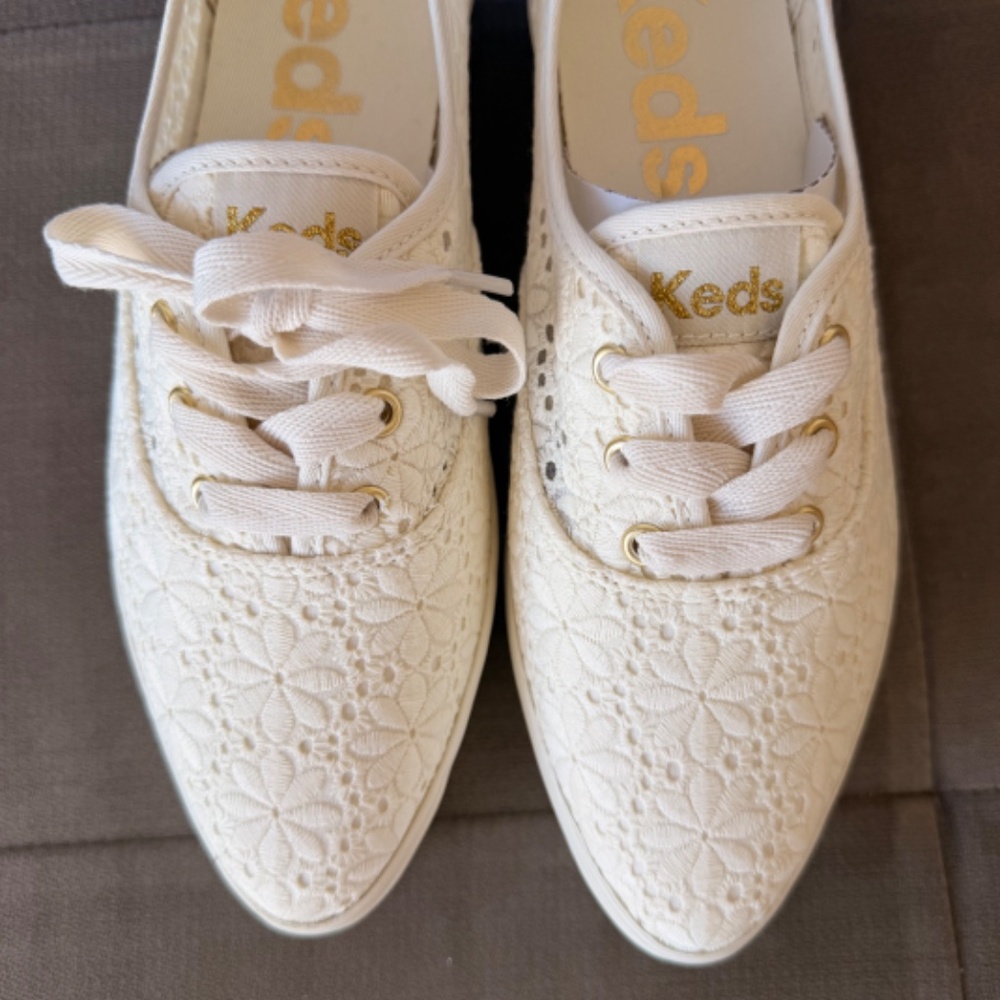 Keds Point Lace-Up Eyelet - Picture 3 of 7